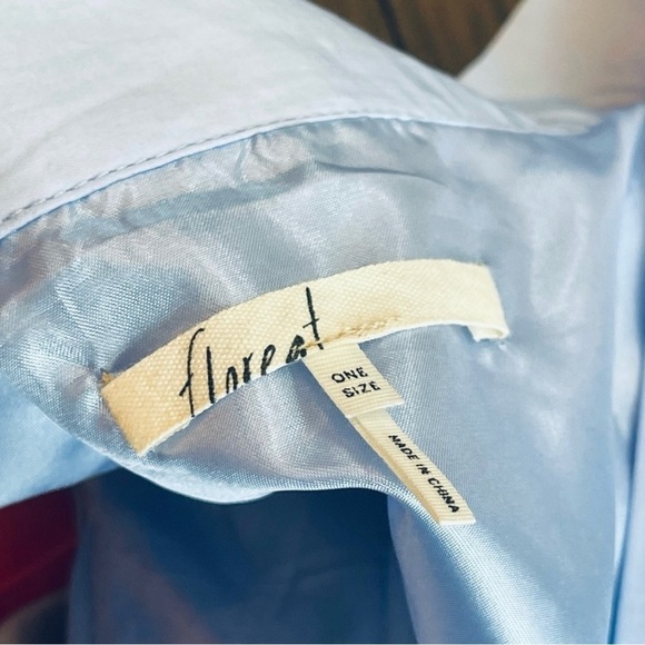 COPY - Anthropologie Floret Blue Violetta Open Front
Kimono Cardigan One Size F… - Picture 5 of 9